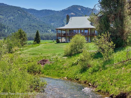 795 The Road Home, Bedford, WY, 83112 | Card Image