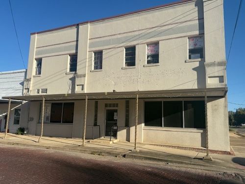 181 E Dallas Ave, Cooper, TX, 75432-2042 | Card Image