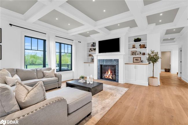 373227 6 Th Line, House other with 4 bedrooms, 4 bathrooms and 22 parking in Amaranth ON | Image 16