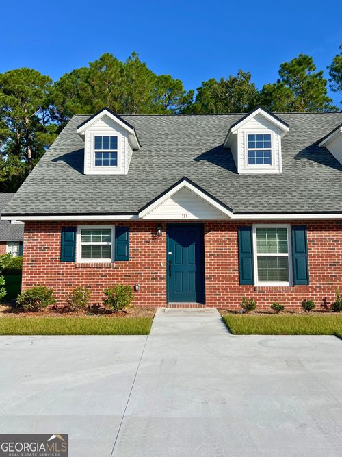 323 Madison Ave, Saint Marys, GA, 31558-3912 | Card Image