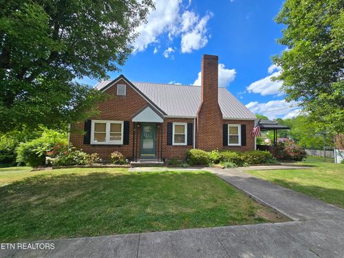 361 Joslyn Ave, Pennington Gap, VA, 24277-2307 | Card Image
