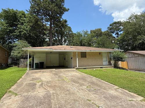 3003 Vancouver Dr, Little Rock, AR, 72204-4641 | Card Image