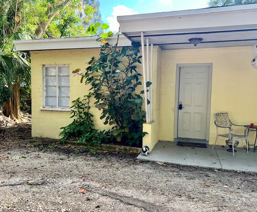4-3261 S Us Highway 1, Fort Pierce, FL, 34982-6390 | Card Image