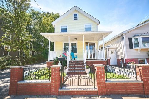 1-73 Oak St, Somerville, MA, 02143-4031 | Card Image