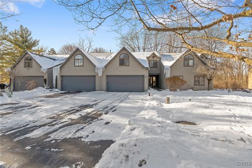 4826 Huntwood Path, Manlius, NY, 13104 | Card Image