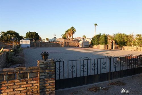 12356 E 38th Pl, Yuma, AZ, 85367-5967 | Card Image