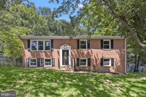 6104 Brooke Jane Dr, CLINTON, MD, 20735-4117 | Card Image