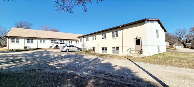 600 E Mary St, Condo with 0 bedrooms, 0 bathrooms and 18 parking in Yates Center KS | Image 9