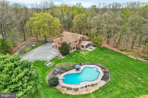 3806 Smoketown Rd, GLENVILLE, PA, 17329-9328 | Card Image