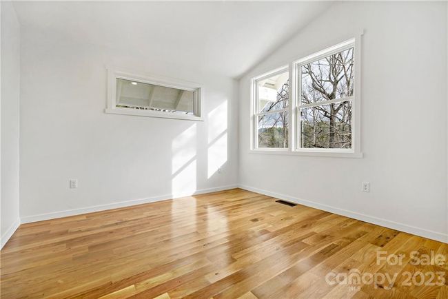 605 Hiawassee Ave, House other with 3 bedrooms, 3 bathrooms and null parking in Black Mountain NC | Image 38
