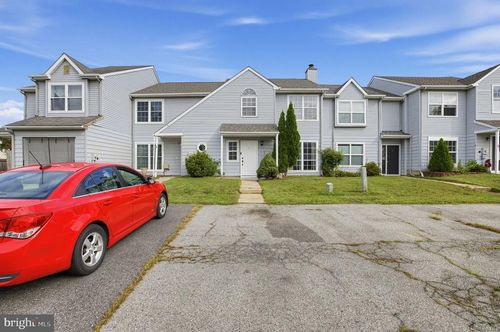 5 Stark Ct, NEWARK, DE, 19702-6123 | Card Image