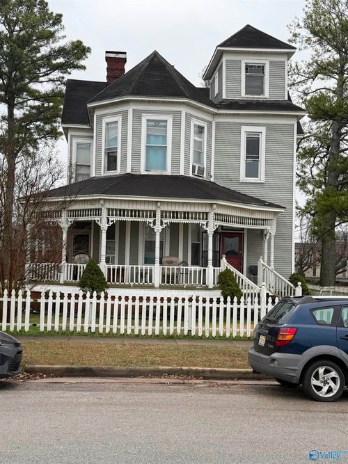 201 Prospect Dr Se, Decatur, AL, 35601-2522 | Card Image