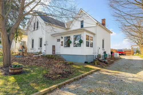 104 Main St, Glencoe, ON, N0L1M0 | Card Image