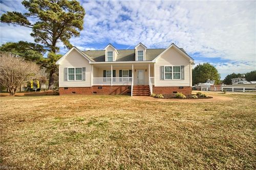 9469 Glass Rd, Hayes, VA, 23072-4606 | Card Image