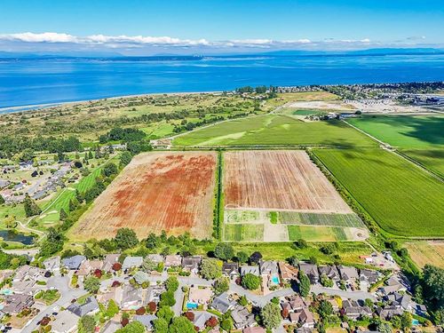 5761 6 Ave, Delta, BC, V4L0A7 | Card Image