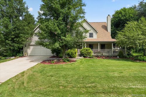 7250 W Hidden Lk, Perry, MI, 48872-8167 | Card Image