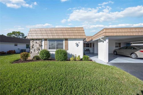 v68-5453 Riverbluff Cir, SARASOTA, FL, 34231-5025 | Card Image