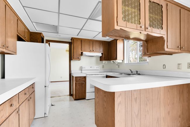 54011 Mound Rd, House other with 4 bedrooms, 3 bathrooms and null parking in Shelby Twp MI | Image 12