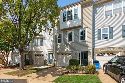 3841 Watkins Mill Dr, ALEXANDRIA, VA, 22304-6448 | Card Image