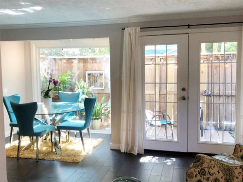 apt-3-2510 Whitney St, Houston, TX, 77006-3045 | Card Image