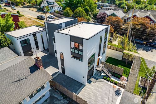 6356 47th Ave S, Seattle, WA, 98118-2859 | Card Image