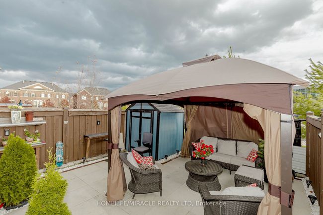 9 Dufay Rd, House attached with 4 bedrooms, 4 bathrooms and 3 parking in Brampton ON | Image 26