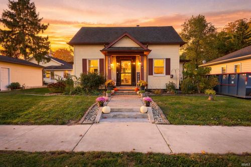 1124 E Main Street, Warsaw, IN, 46580 | Card Image