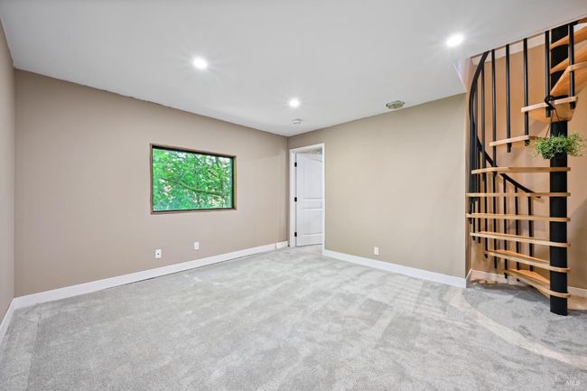 21713 Starrett Hill Dr, House other with 2 bedrooms, 2 bathrooms and 2 parking in Monte Rio CA | Image 36