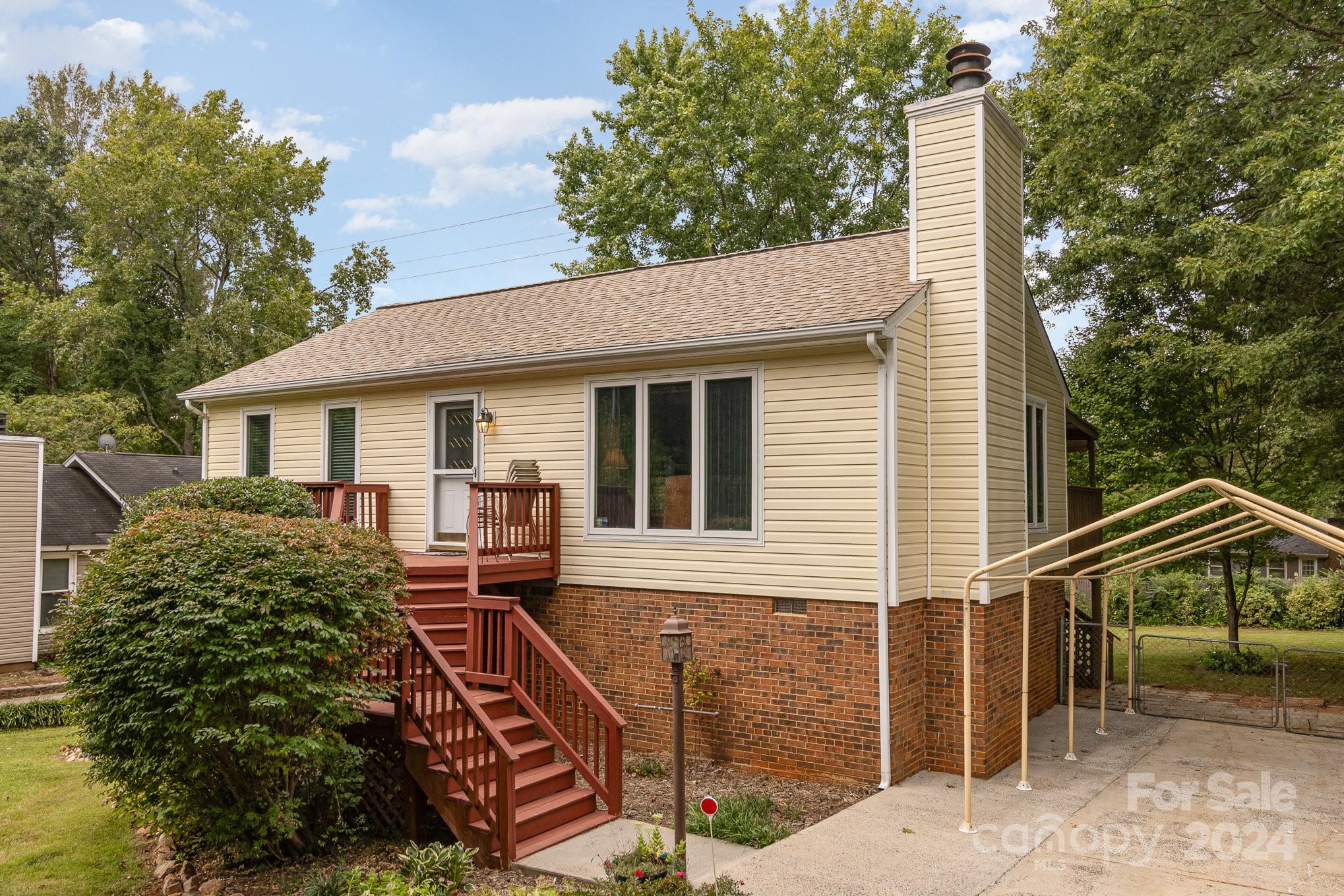 Buckskin Ln, Mint Hill, NC 28227