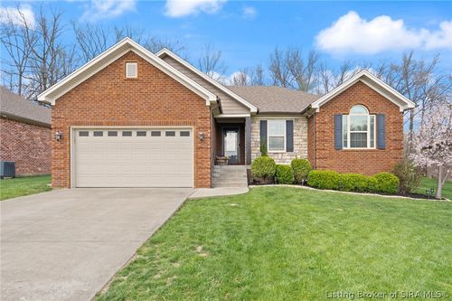 10723 Elk Run Trl, Sellersburg, IN, 47172-8635 | Card Image