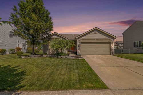 766 Millerway Dr, Fenton, MI, 48430-4144 | Card Image