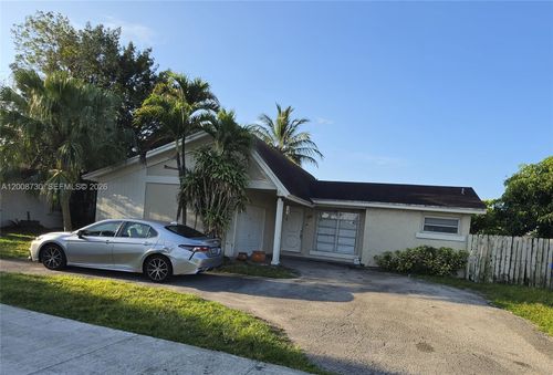 8720 Johnson St, Pembroke Pines, FL, 33024-6502 | Card Image