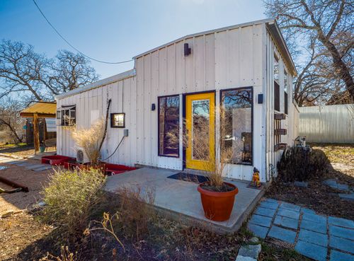 128 E Castlewood Dr, Granite Shoals, TX, 78654-2058 | Card Image