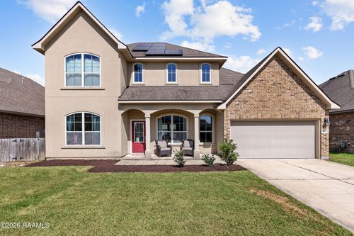 104 Marais Ave, Youngsville, LA, 70592-6704 | Card Image