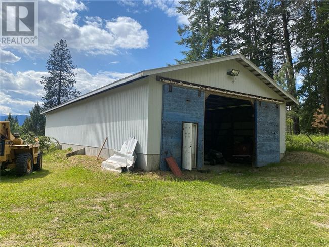 5110 Vance Rd, House other with 3 bedrooms, 3 bathrooms and 2 parking in Canyon BC | Image 48