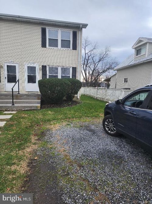 134-130 W 13th St, FRONT ROYAL, VA, 22630-3604 | Card Image