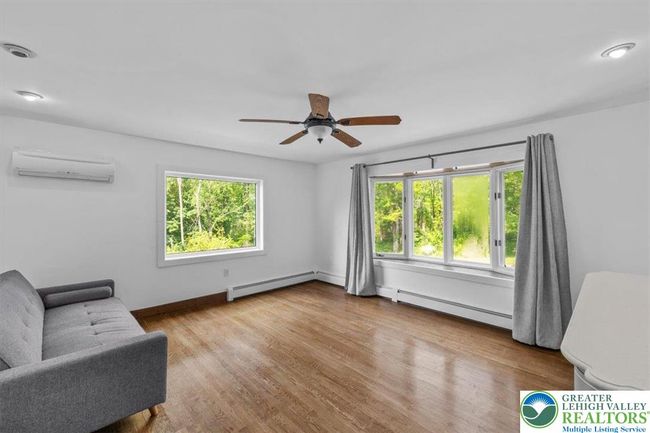 1553 Middle Rd, House other with 4 bedrooms, 5 bathrooms and null parking in Stroudsburg PA | Image 36