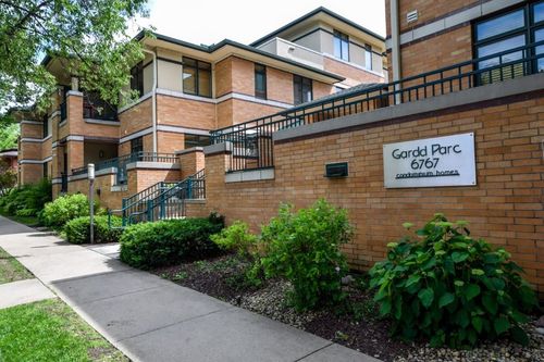 apt-120-6767 Frank Lloyd Wright Ave, Middleton, WI, 53562-1793 | Card Image