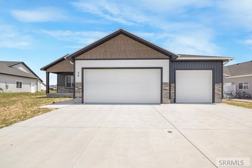 36 N White Pine Ln, Rigby, ID, 83442-5301 | Card Image