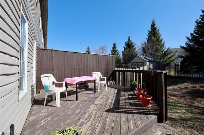 549 Violet St, Townhouse with 3 bedrooms, 3 bathrooms and 2 parking in Waterloo ON | Image 34
