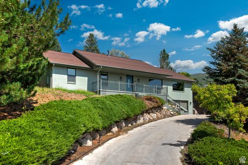 932 Northridge Dr, Bountiful, UT, 84010-1718 | Card Image