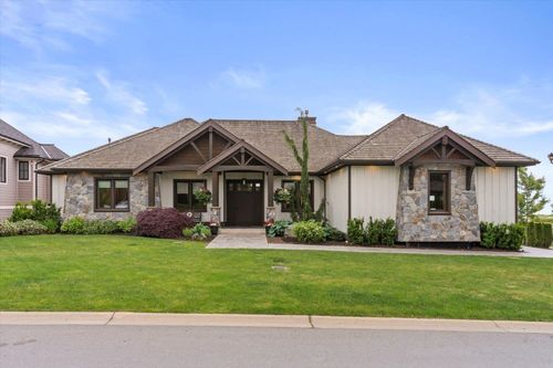 35408 Eagle Summit Dr, Abbotsford, BC, V3G0G8 | Card Image