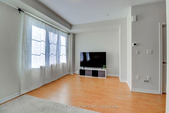 2091 Prestonvale Rd, House attached with 4 bedrooms, 3 bathrooms and 1 parking in Courtice ON | Image 24
