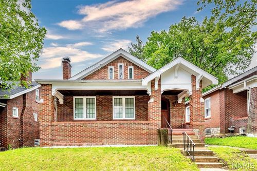 8644 Church Rd, Saint Louis, MO, 63147-1910 | Card Image