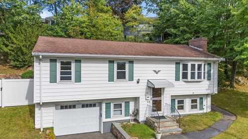 21 Cannon View Cir, Lynn, MA, 01904-1511 | Card Image