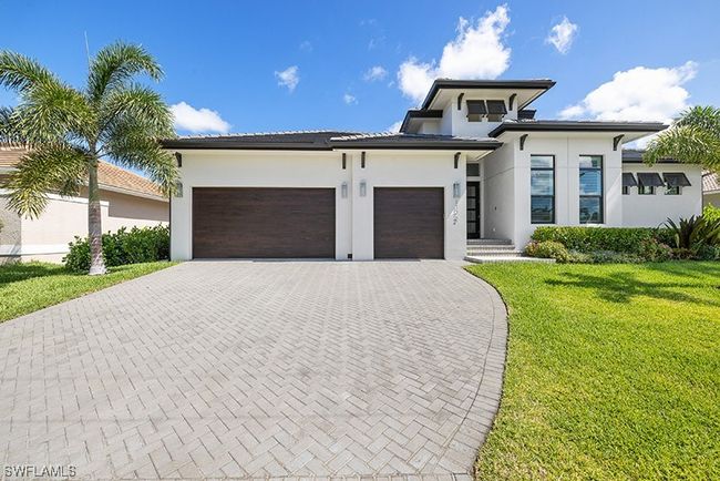 1172 Breakwater Court, House other with 4 bedrooms, 3 bathrooms and null parking in Marco Island FL | Image 1