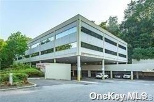 204-233 E Shore Rd, Great Neck, NY, 11023-2433 | Card Image