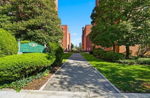 103b-70 Locust Avenue, New Rochelle, NY, 10801 | Card Image