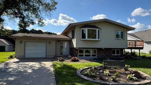 417 3rd Ave Se, Mazeppa, MN, 55956-3133 | Card Image