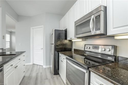 2357 Wessington Dr, Virginia Beach, VA, 23454-6308 | Card Image